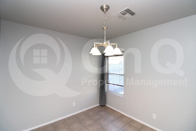 Building Photo - 6761 S Parliament Dr
