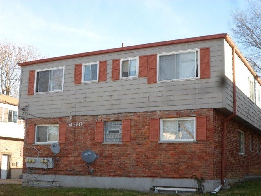 Primary Photo - 6110 Stover Ave