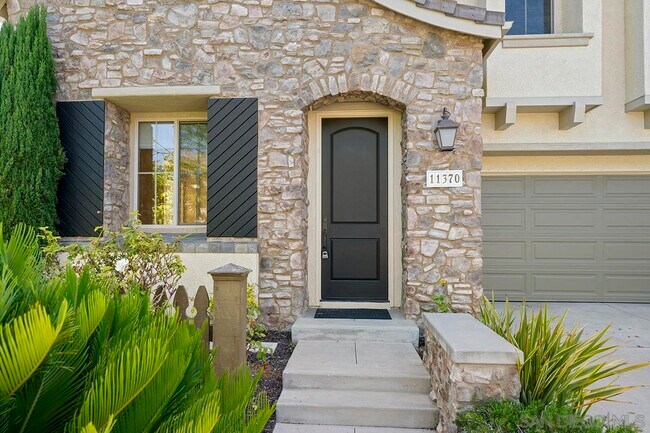 Foto del edificio - 11370 Stable Glen Pl