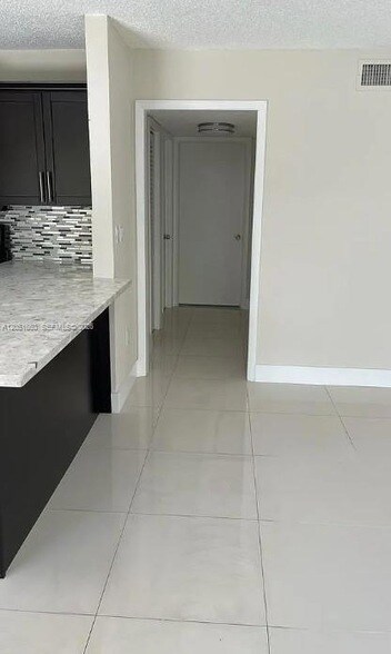 Foto del edificio - 6745 SW 132nd Ave