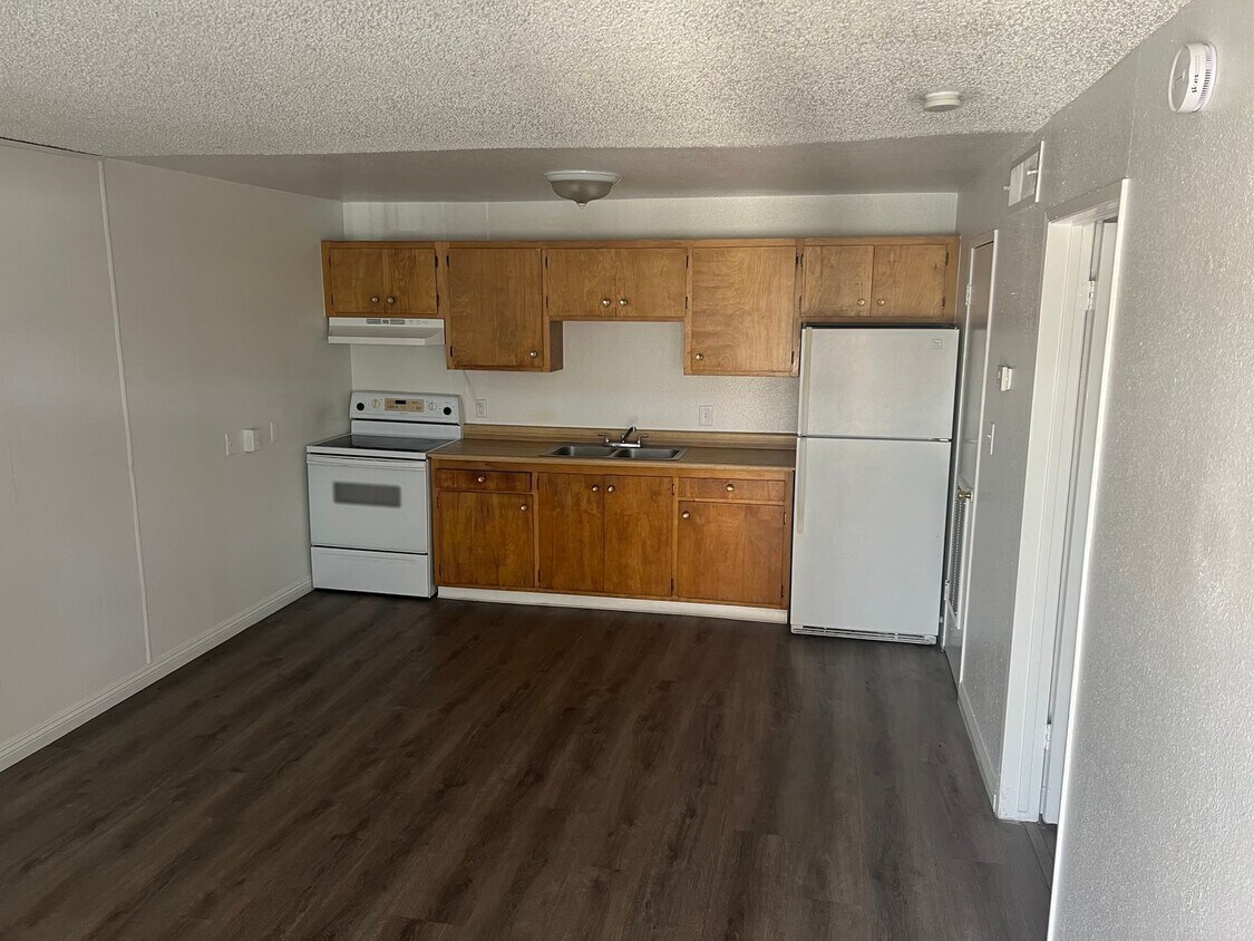 Primary Photo - 1 Bedroom Condo in Central Las Vegas