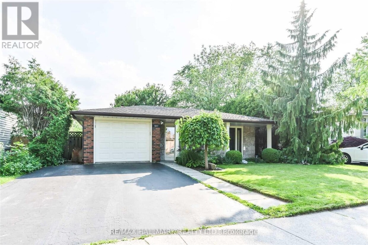Photo principale - 687 Artreva Crescent