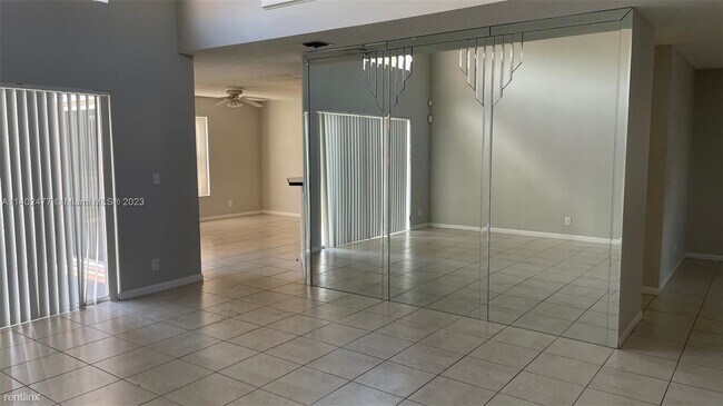 Building Photo - 3 br, 2.5 bath House - 1353 Veracruz Ln # ...