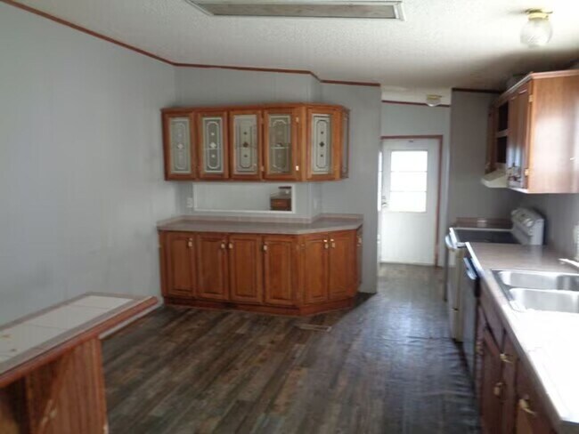 Building Photo - 156 Rader Creek Rd