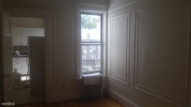 Building Photo - 2565 35th St