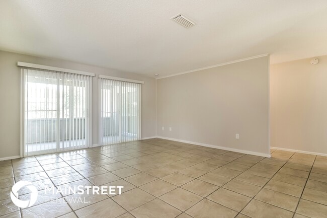 Foto del edificio - 1035 Country Club Blvd