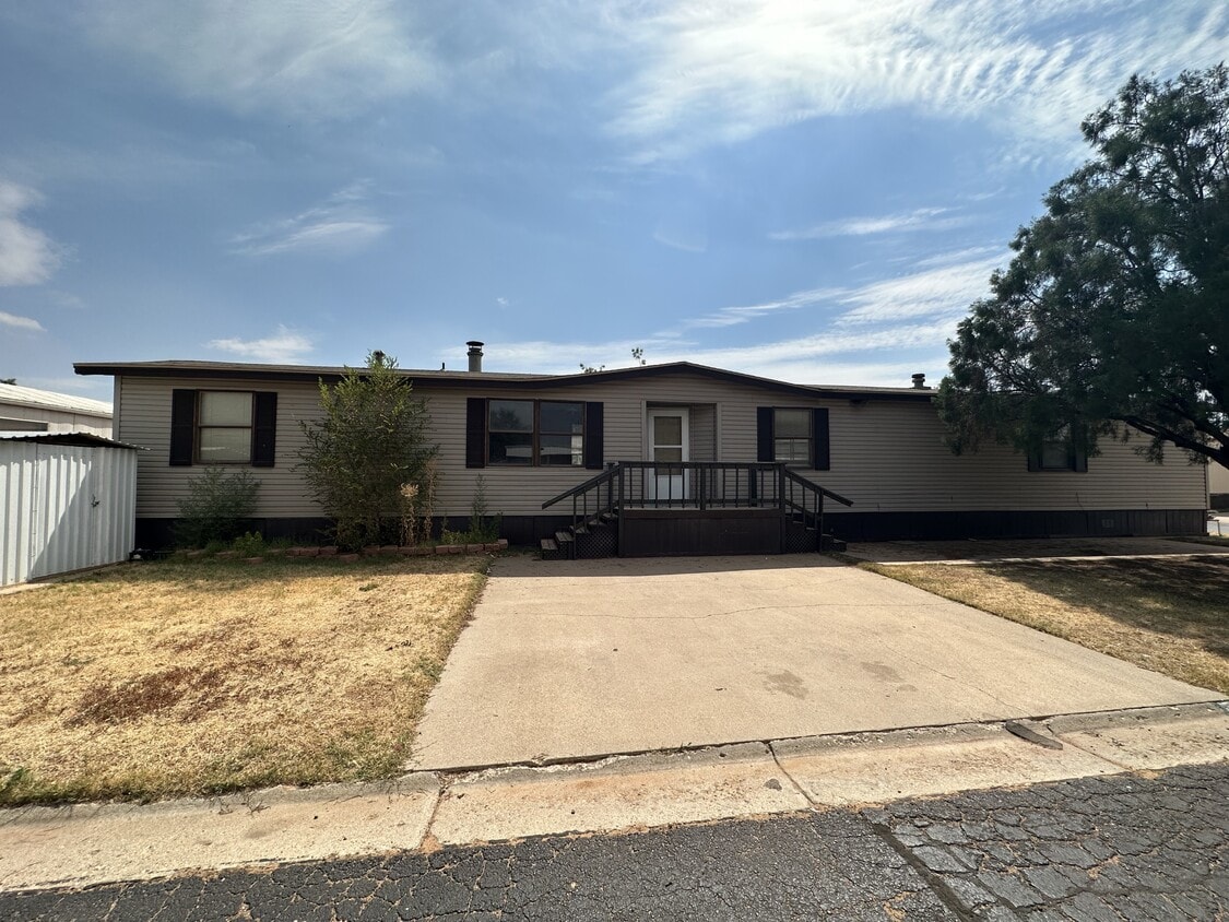 Primary Photo - 6801 19th St