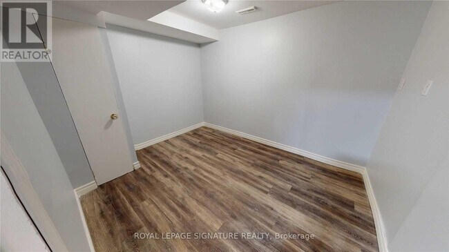 Building Photo - 51 Paulander Dr