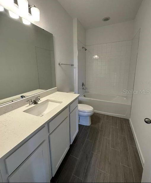 Foto del edificio - Charming 4-Bed Oasis with 2 Baths in Clermont – Spacious 1,654 Sq. Ft. Home!