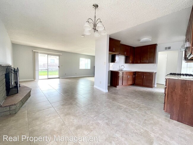 Building Photo - 3 br, 2 bath House - 321 Redondo Drive