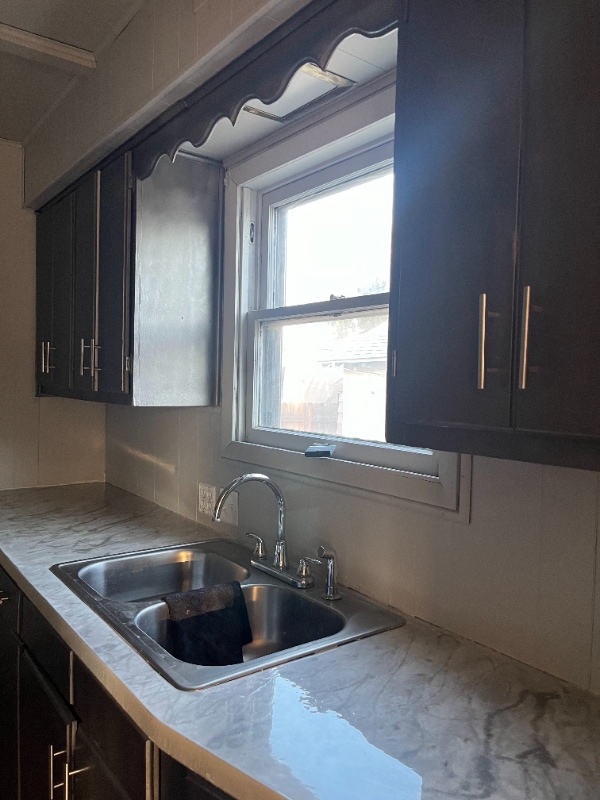 Foto del edificio - 510 N Queens Ave