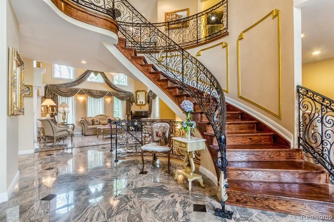 Foto del edificio - 2164 Deering St