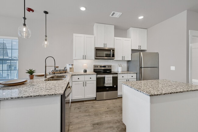 Kitchen - Heritage Court Luxury Townhomes