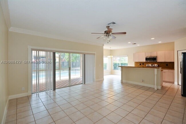 Foto del edificio - 8556 NW 57th Dr