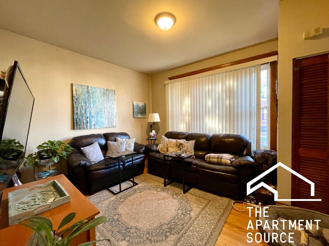 Primary Photo - 2805 N Francisco Ave