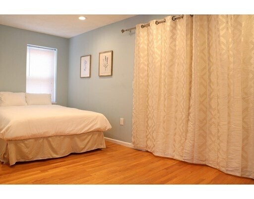 Foto del edificio - 12 Regent St