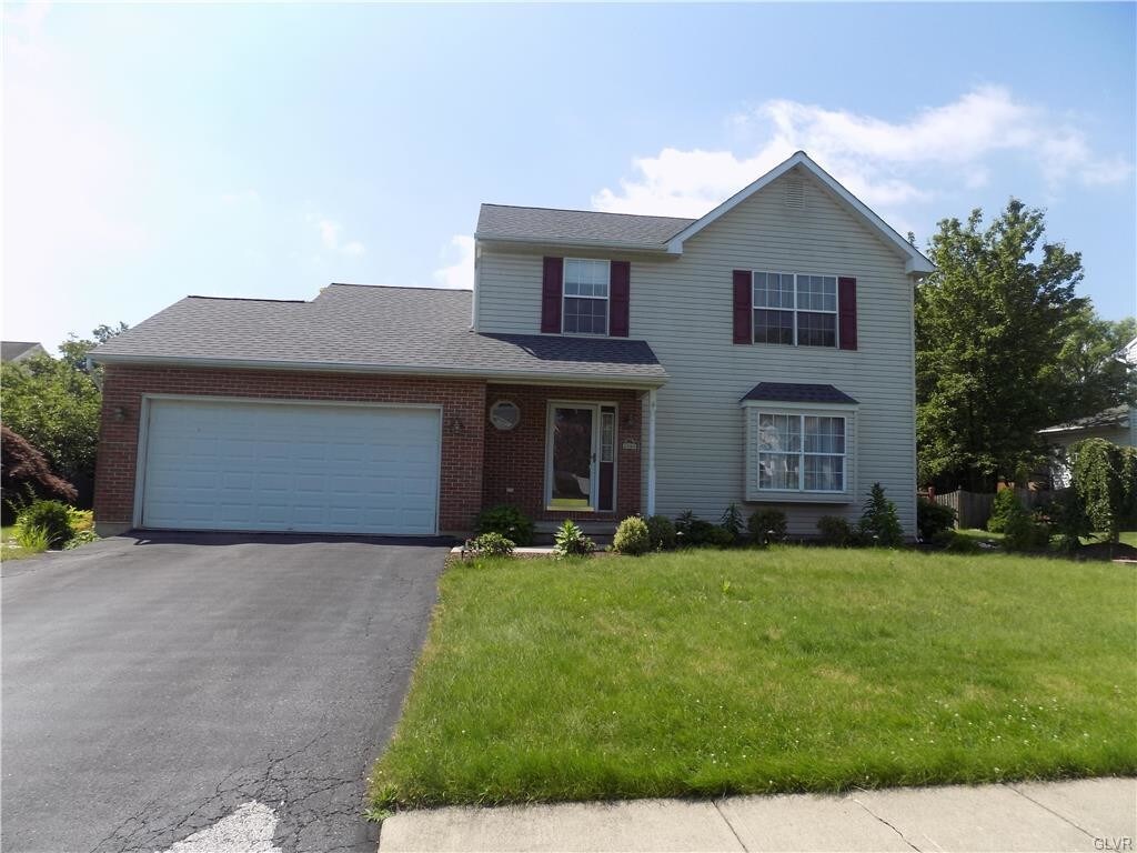 Primary Photo - 2260 Black Forest Dr