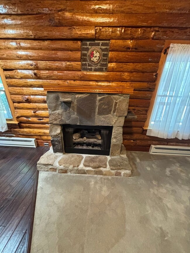 Foto del edificio - Log home in quiet setting