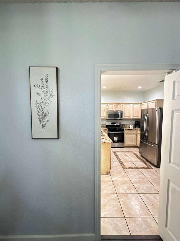 Photo - 9521 Rodeo Dr (Irving, TX)