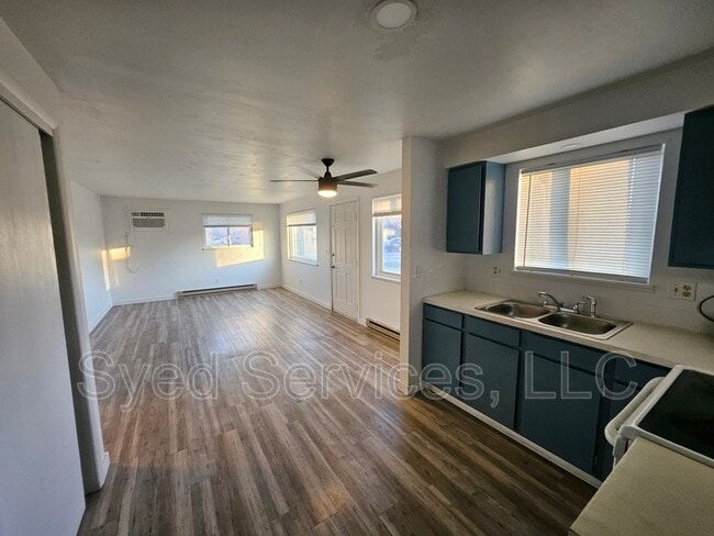 Foto del edificio - 624 E Hawaii Ave