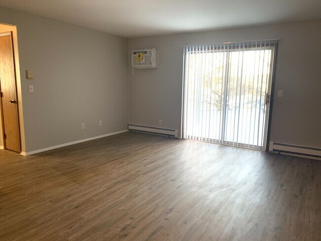 Foto del edificio - 521 Donna St NW