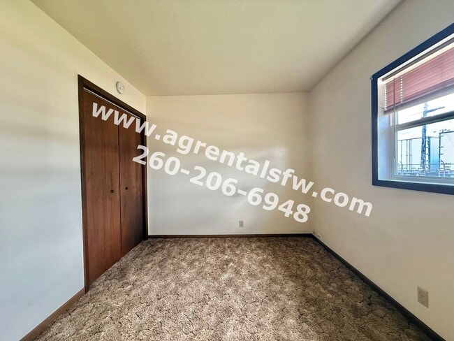 Foto del edificio - 1010 Lewis Pl