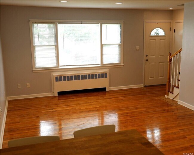 Foto del edificio - 799 Brook Street