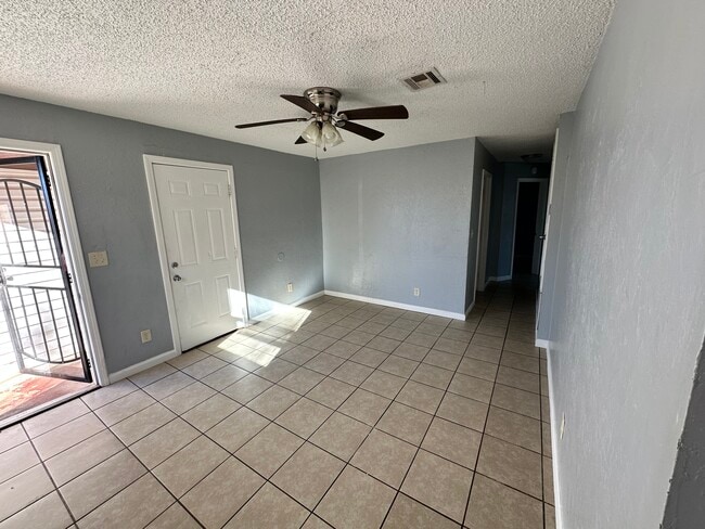 Photo - 1501 SE 46th St House