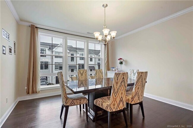 Foto del edificio - 17 Brentwood Cir