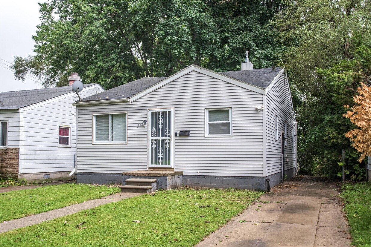 16131 Lenore Ave, Detroit, MI 48219 House Rental in Detroit, MI