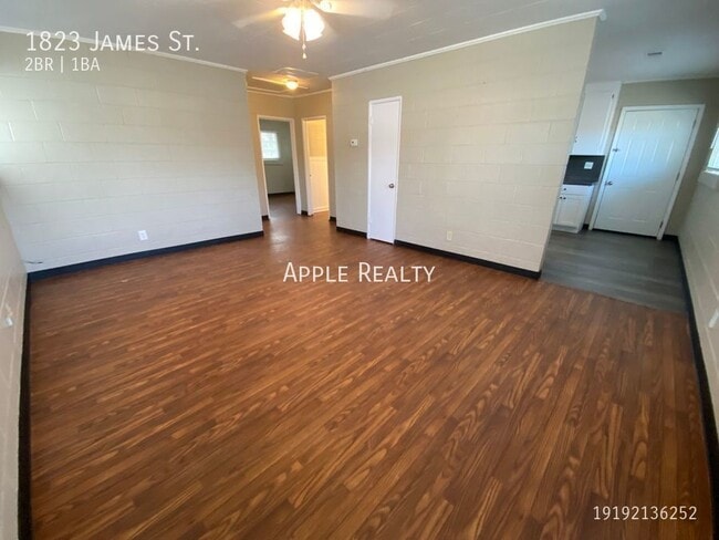 Building Photo - 1823 James St. - Ready Mid May