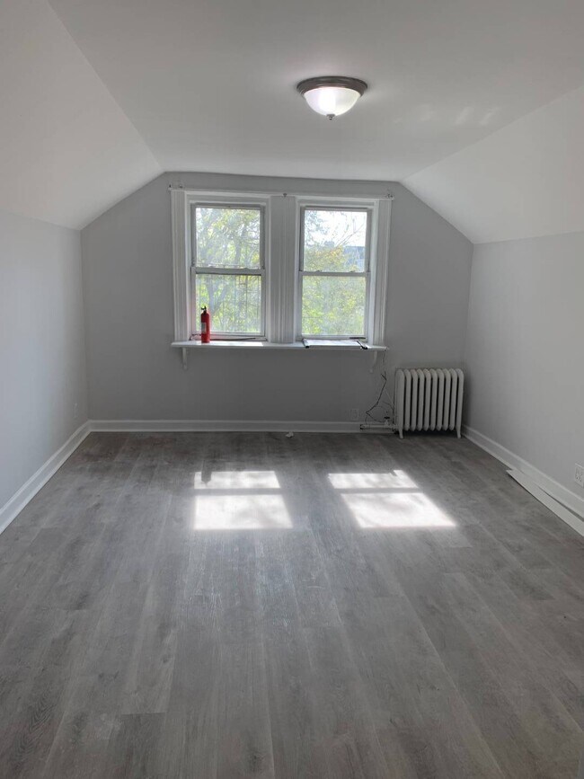 Building Photo - 51-12 94th St