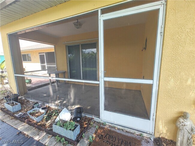 Foto del edificio - 1418 SE 24th Ave