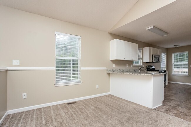 Building Photo - 1230 Waterton Trail