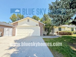 Building Photo - 3304 E Anemone Ct