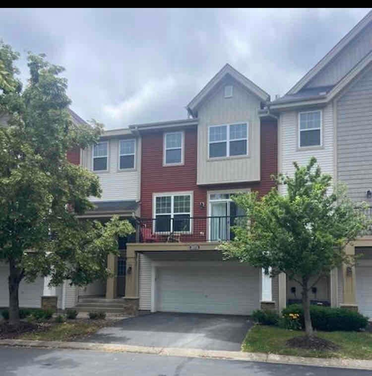 Foto principal - 11771 Emery Village Dr N