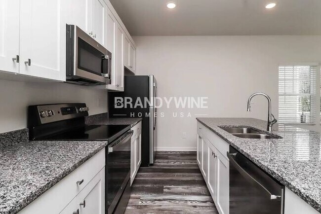 Foto del edificio - 1713 Eastway Dr