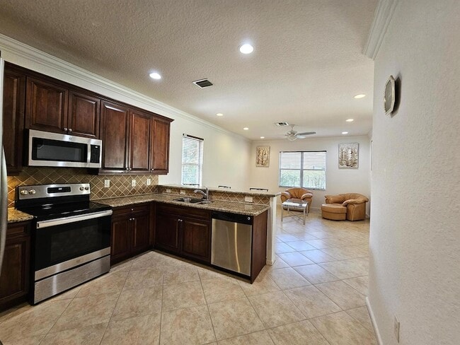 Photo - 7533 Topiary Ave House