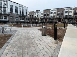 Building Photo - 1597 Rose Way