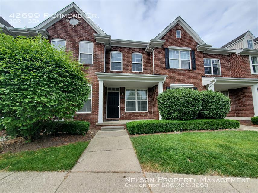 Foto principal - 42699 Richmond Dr