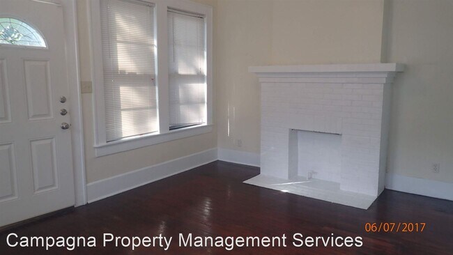 Foto del edificio - 1 br, 1 bath House - 5923 Worth St