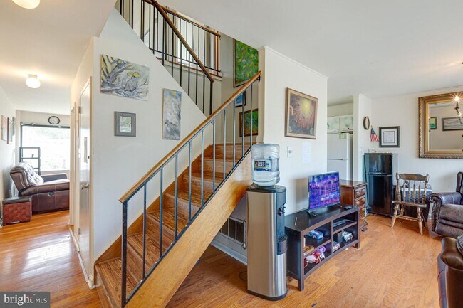 Foto del edificio - 1218 Magnolia Ln