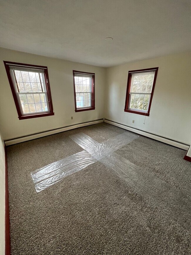 Foto del edificio - 46-48 N Main St