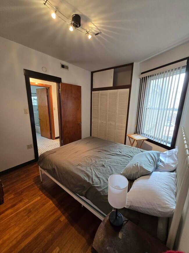 Foto del edificio - 5114 N Ashland Ave