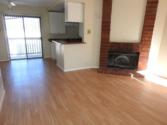 Foto del edificio - Great 2 bed 2 bath