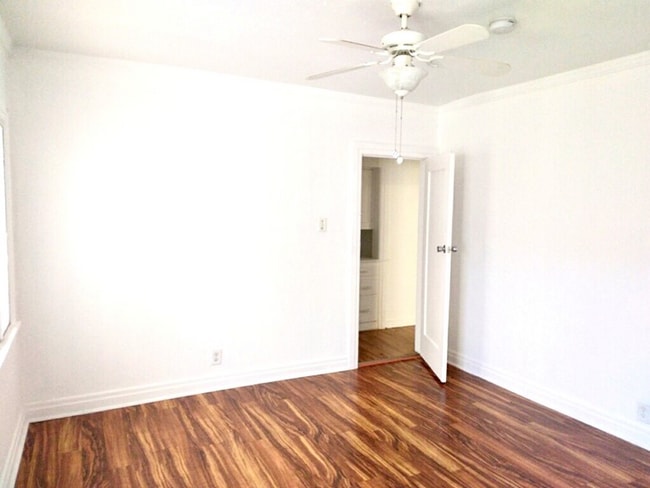 Photo - 1532 W 29th St (Los Angeles, CA) Apartment
