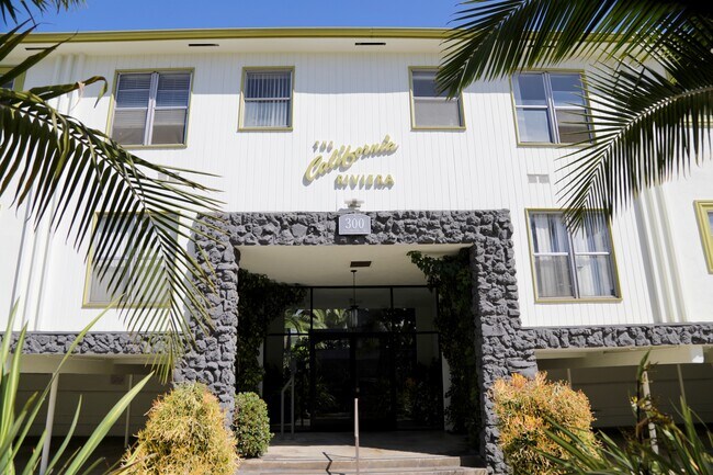 Foto del edificio - 300 California Ave