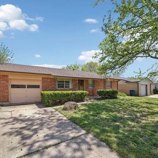 Foto principal - 3311 S 126th E Ave
