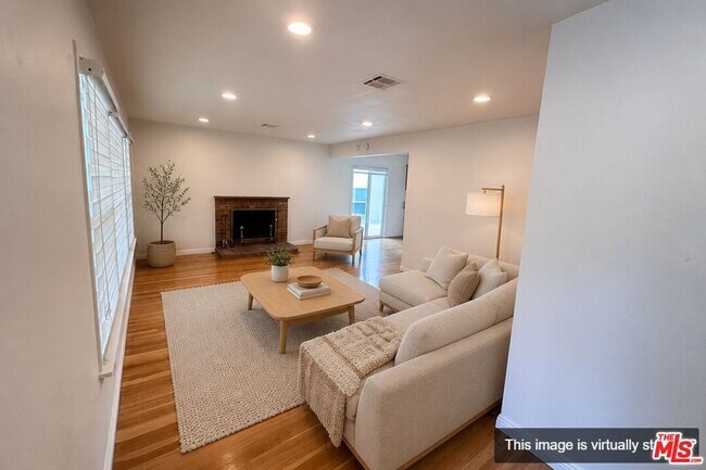 Foto del edificio - 4717 Glenwood Ave
