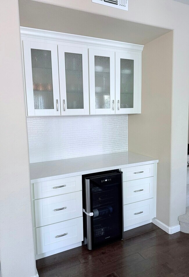 Foto del edificio - 1360 Red Maple Ln